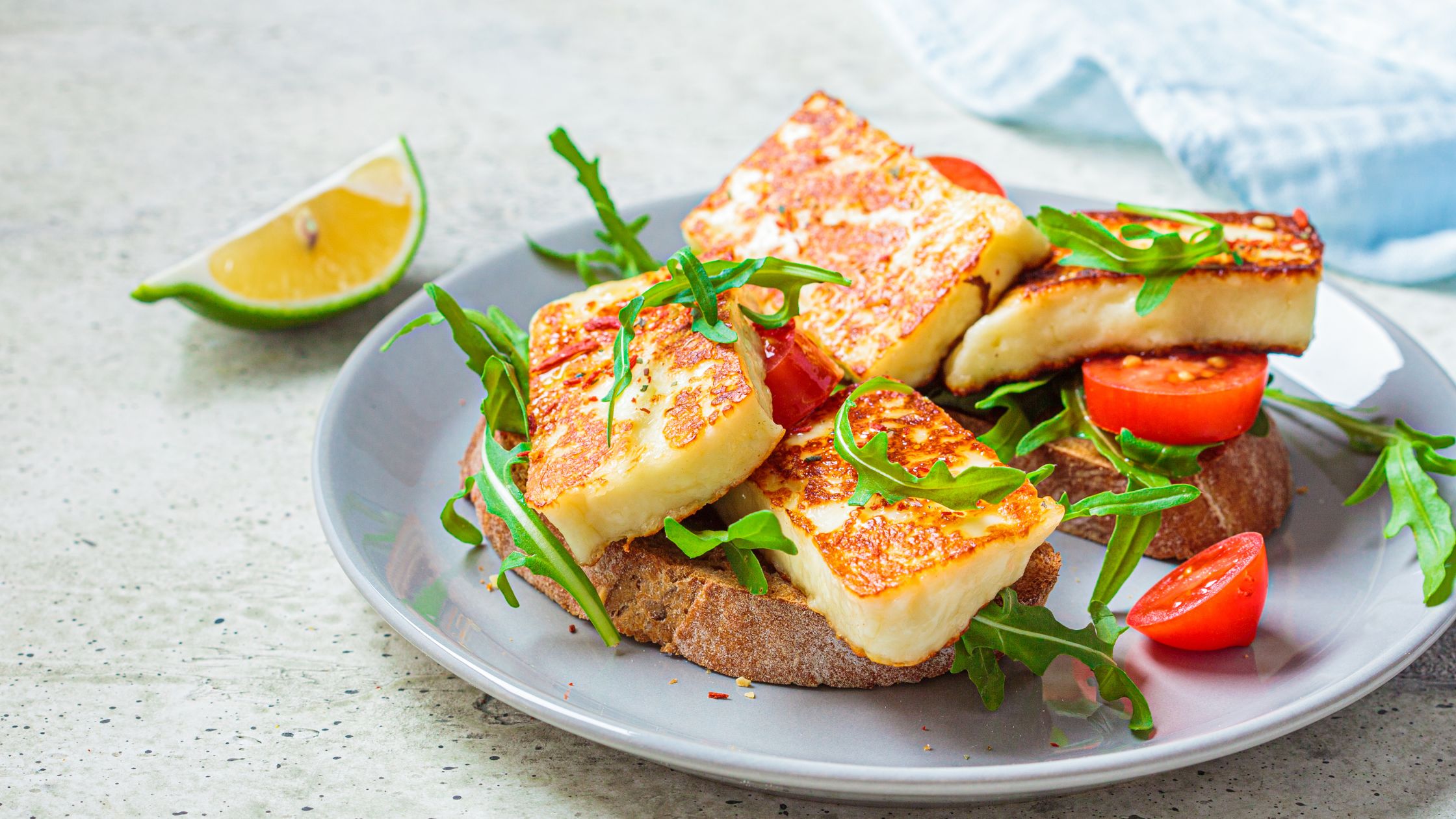 Halloumi garden toast