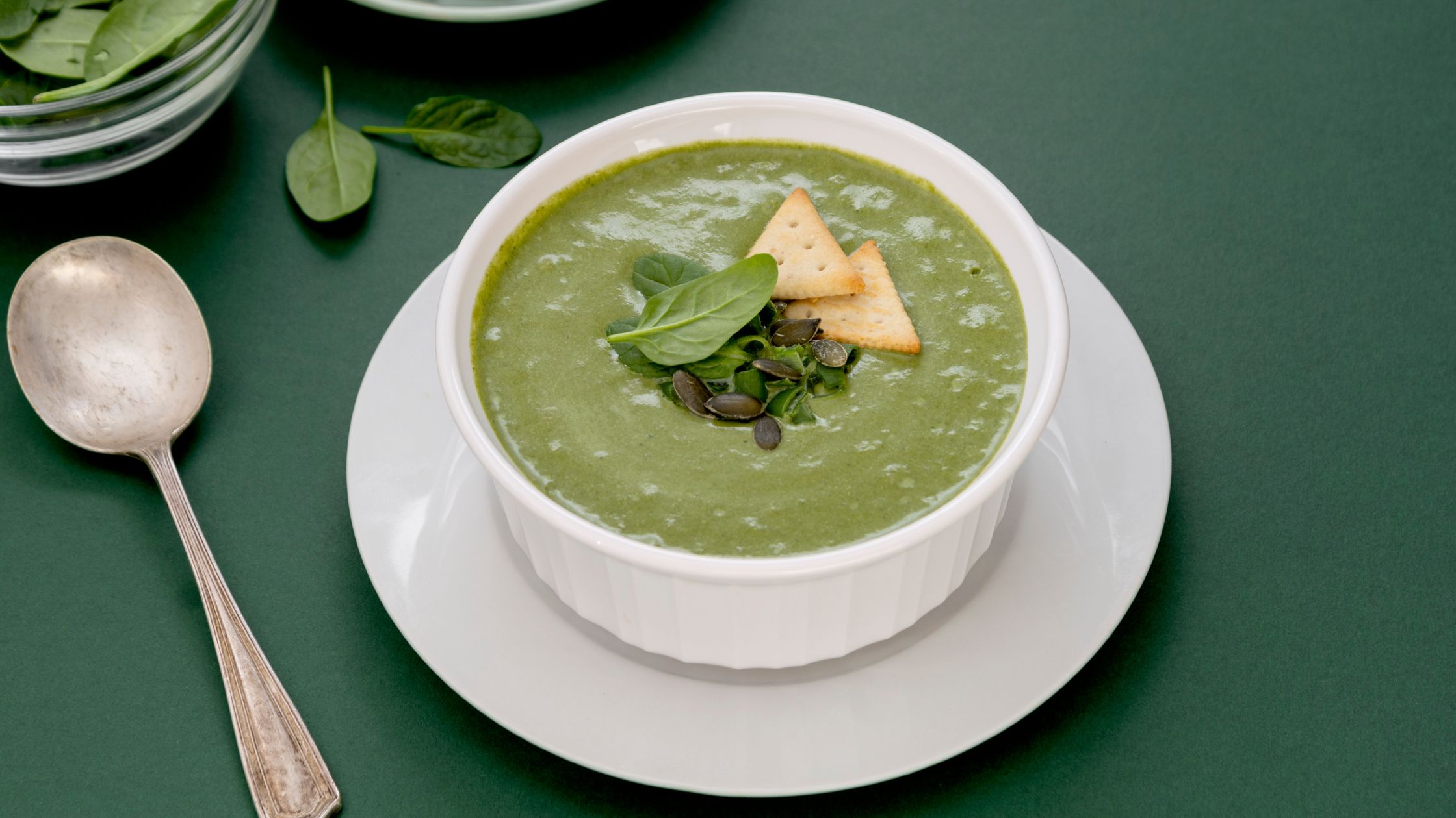 Green detox soup